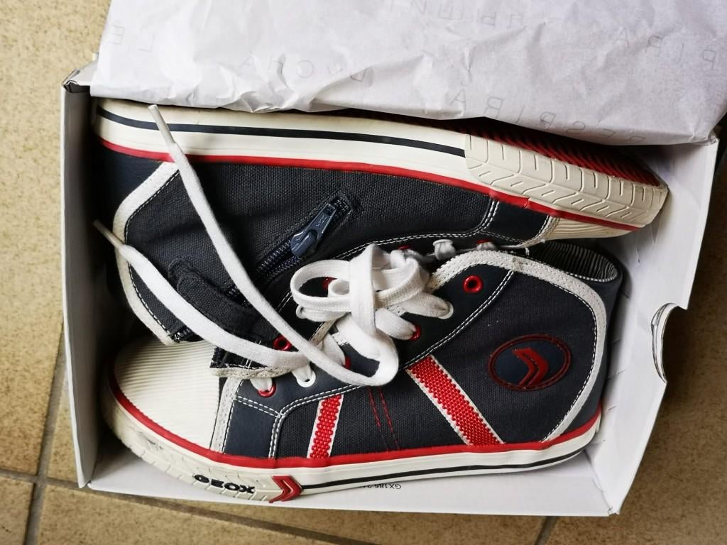 nieuwe Geox schoenen met doos, Blauw, Nieuw, Sneakers, Ophalen