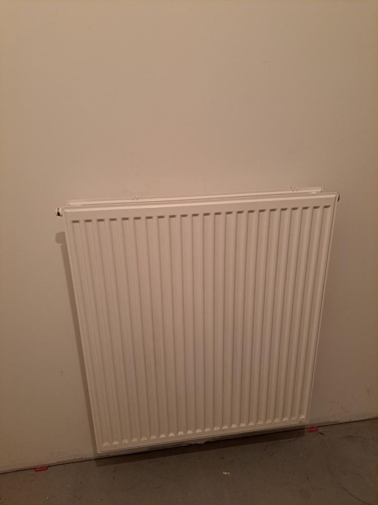 Radiator, Ophalen, Zo goed als nieuw, Radiator