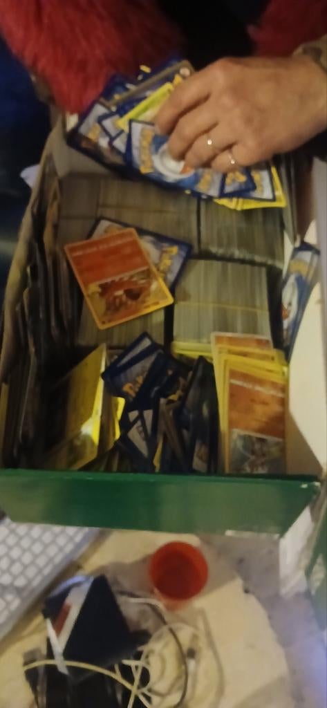 +- 4000 Pokémon-kaarten, Verzamelen, Ophalen of Verzenden, Zo goed als nieuw