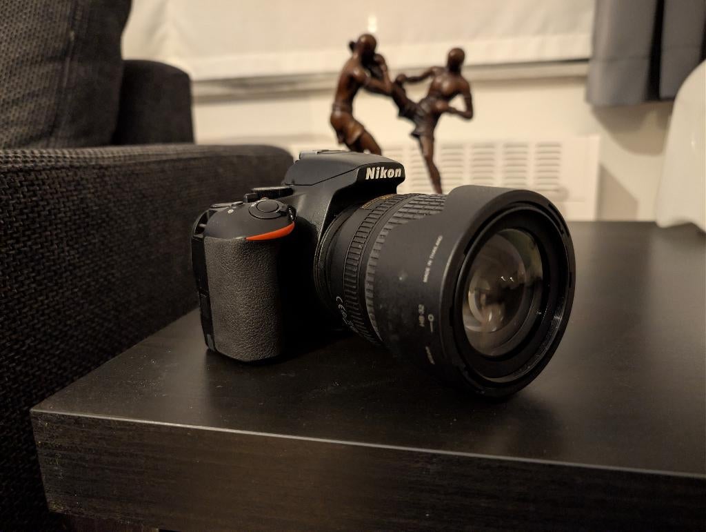 Nikon D3500 + 3 lenzen + extra's, Audio, Tv en Foto, Ophalen, Spiegelreflex, Zo goed als nieuw, Nikon