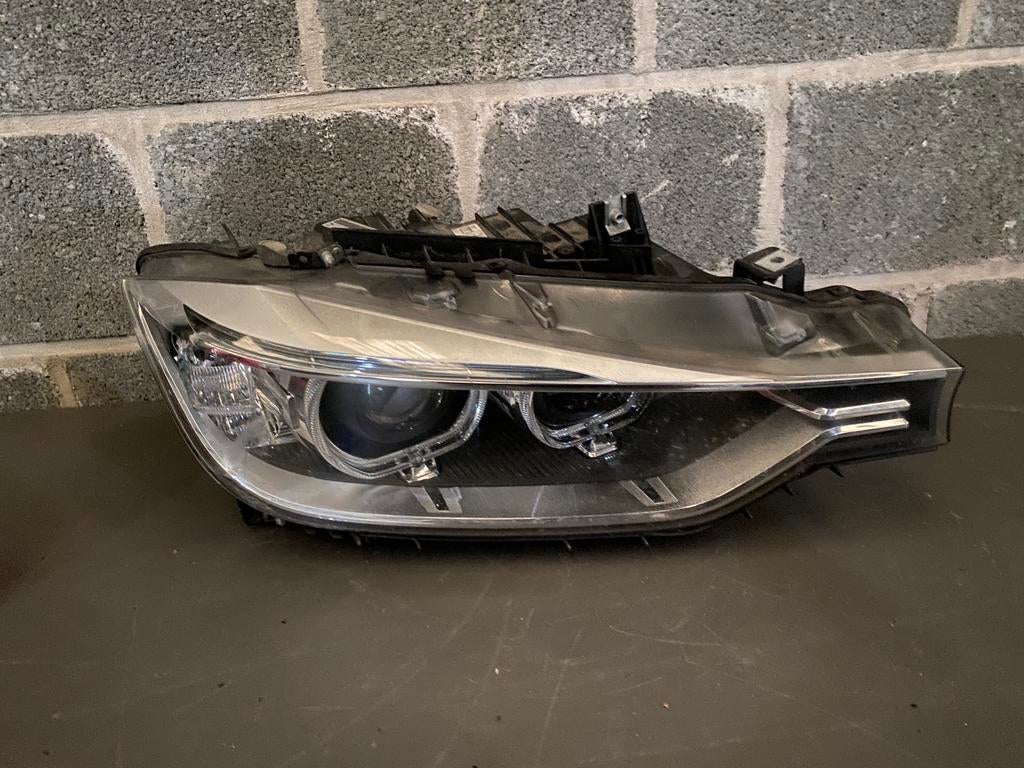Phare Droit Xenon BMW F30 F31 7259528, Autos : Pièces & Accessoires, Éclairage, Enlèvement, Utilisé, BMW