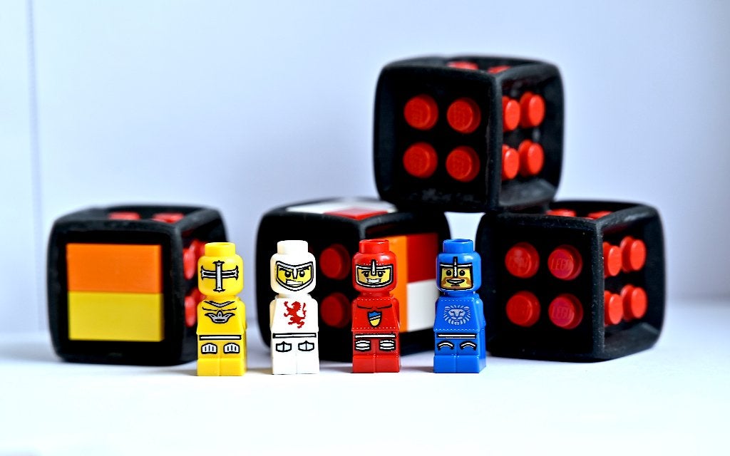 LEGO knights  + dobbelstenen  uit Lava Dragon game 2009, Ophalen of Verzenden, Zo goed als nieuw, Lego