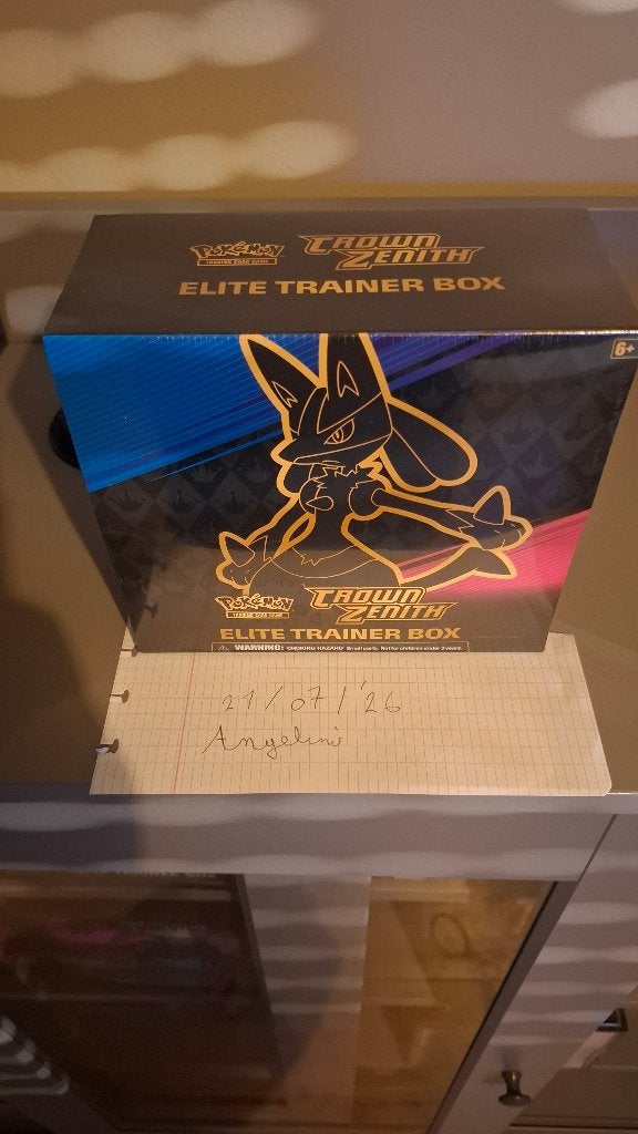 Crown zenit etb, Hobby & Loisirs créatifs, Jeux de cartes à collectionner | Pokémon, Enlèvement ou Envoi, Neuf, Booster box