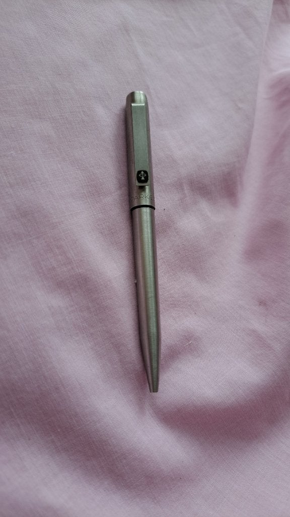 Parker Stainless Steel Ballpoint Pen Made in England, Ophalen of Verzenden, Vulpen, Parker
