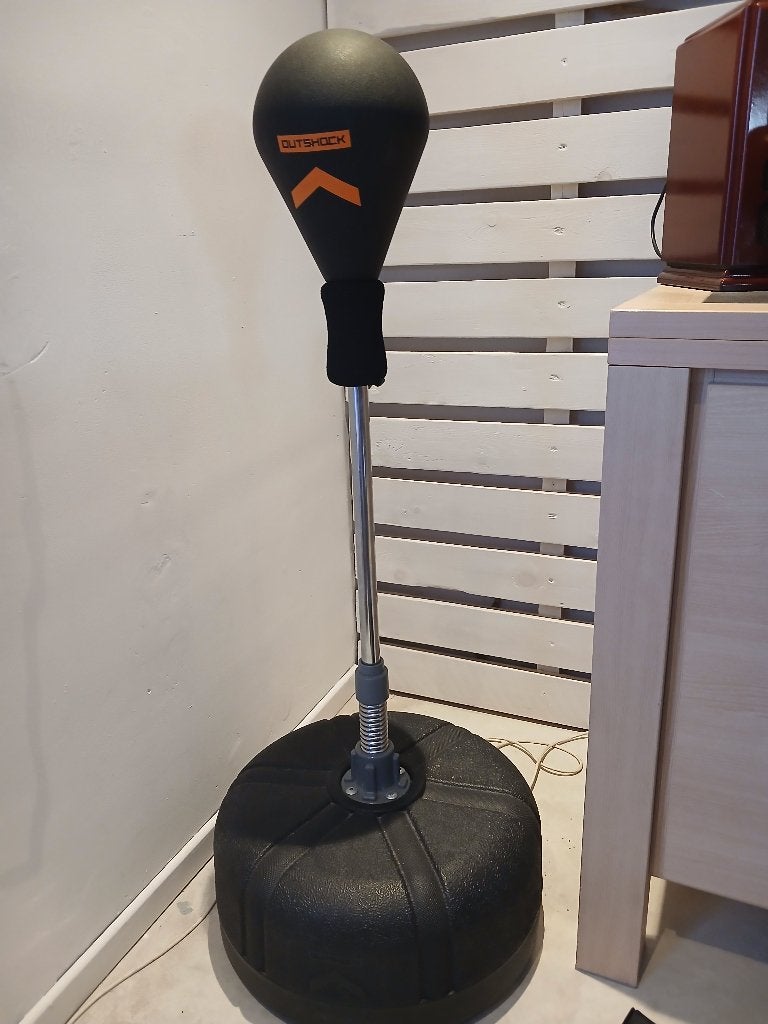punching-ball ( Outshock ), Ophalen, Zo goed als nieuw, Boksbal