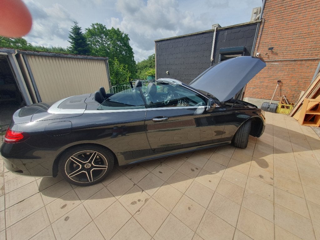 Cabriolet, Autos, Rouge, Cuir et Alcantara, Achat, Euro 6