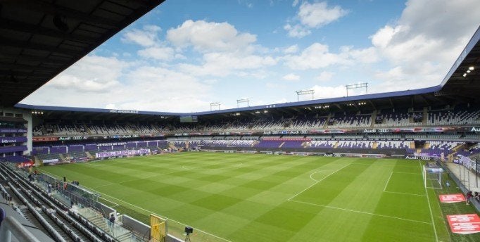 2 PLACES ANDERLECHT WAREGEM EN VIP, Tickets & Billets, Autres types, Deux personnes, Septembre