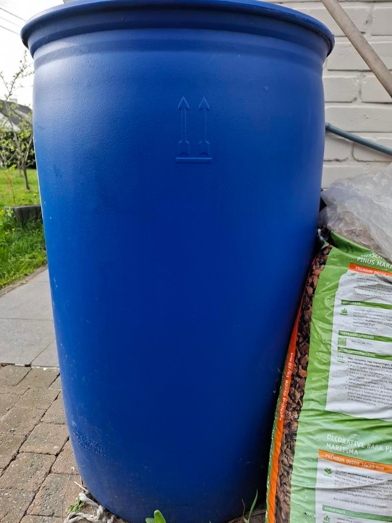 Blauwe ton, Tuin en Terras, Regentonnen, Ophalen