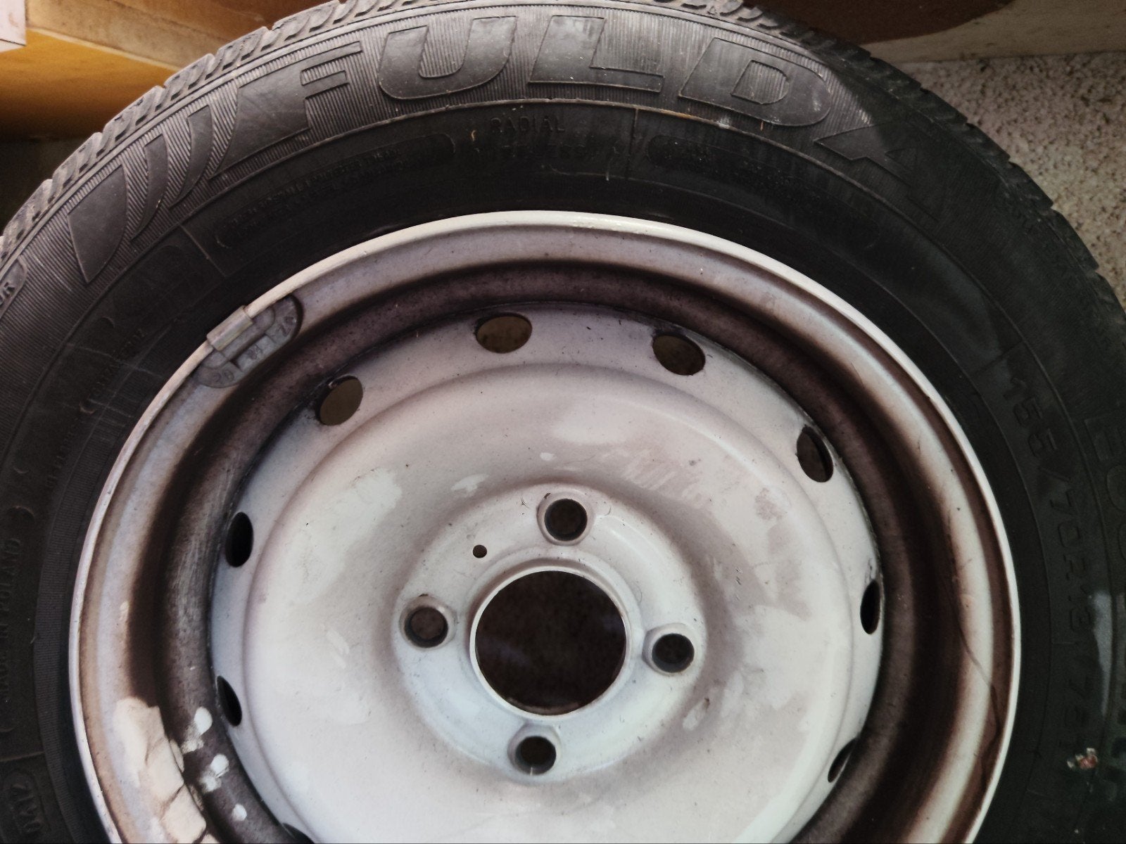 jantes 13 pouces d'origine avec pneus usagés Peugeot 106 et, Enlèvement, Utilisé
