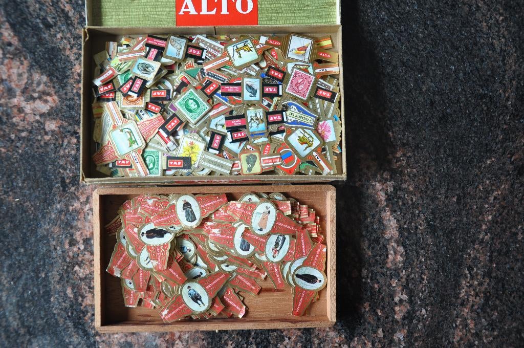 Lot Sigarenbanden : Meer dan 500 Stuks, Verzenden