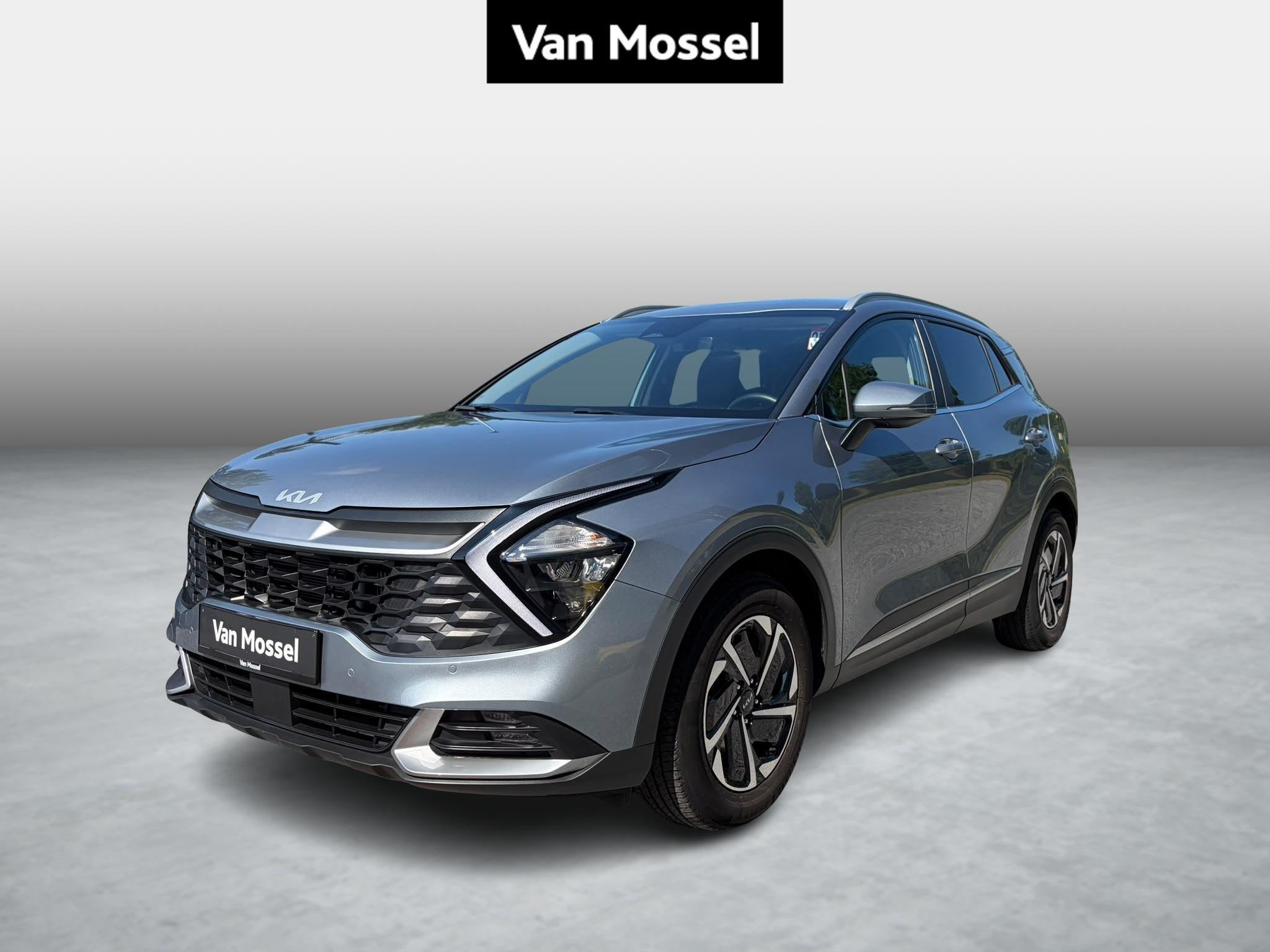 Kia Sportage 1.6 T-GDi 48V 7DCT Pulse (automatique), 144 g/km, Argent ou Gris, 110 kW, https://public.car-pass.be/vhr/10c42518-6a9d-4bee-93eb-7b419f594a14