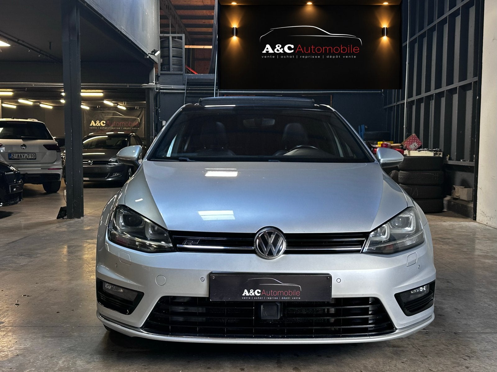 Vw Golf 2.0TDI 150CH R-Line - Toit Panoramique - xenon, Autos, Cuir, Argent ou Gris, Achat, Entreprise