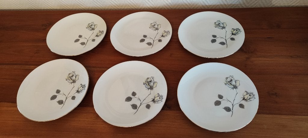 6 dessertborden met Roosjes Bavaria Winterling Markthleuthen, Antiek en Kunst, Antiek | Servies los, Ophalen of Verzenden