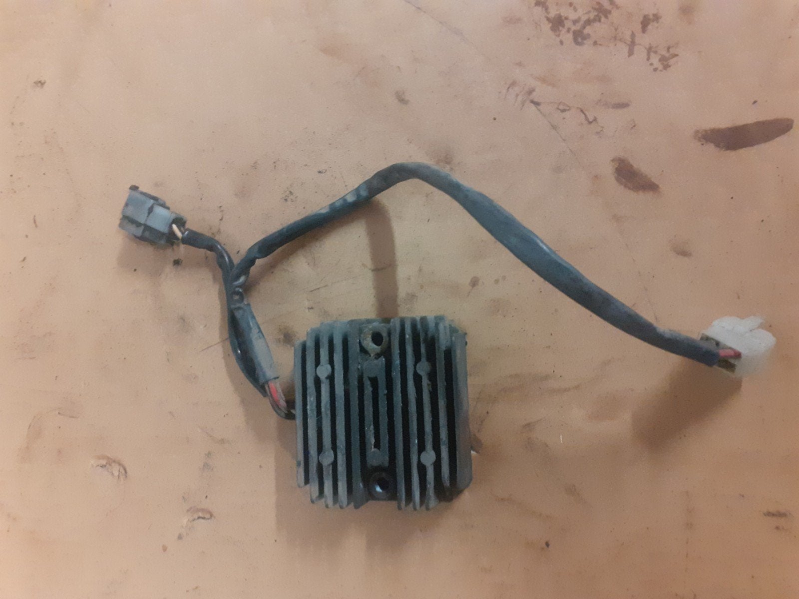 Regelaar Yamaha Virago XV 750, Motoren, Ophalen, Gebruikt