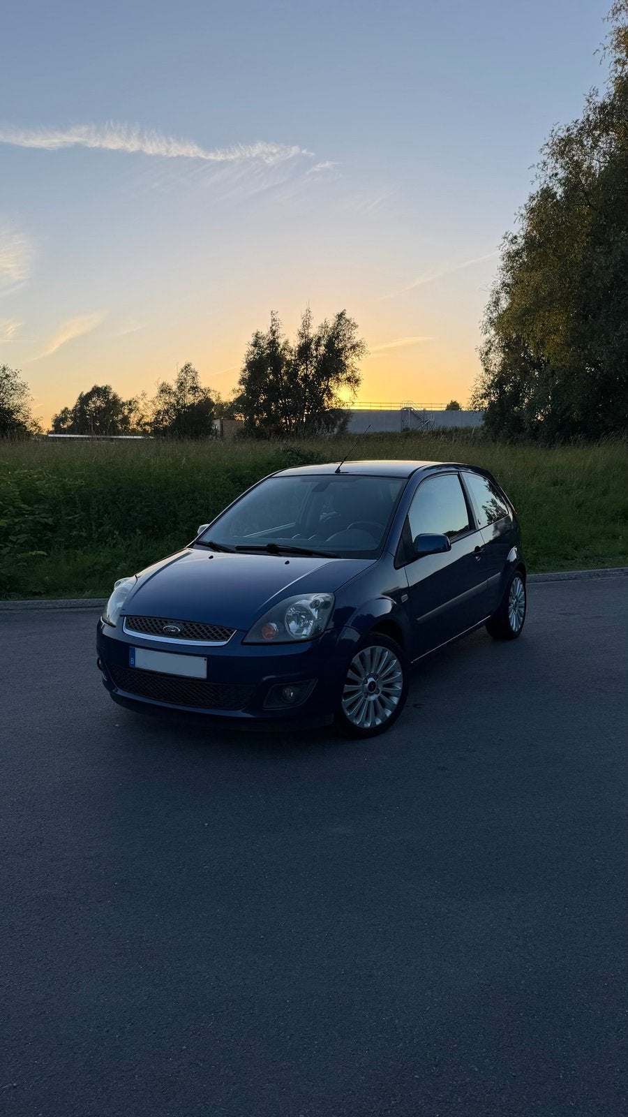 Ford fiesta, Boîte manuelle, Entretenue par le concessionnaire, Noir, Particulier