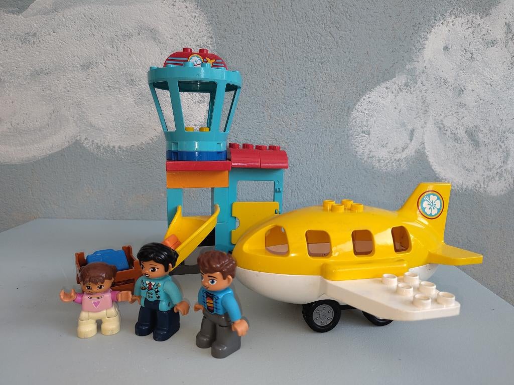 Avion LEGO DUPLO avec tour et figurines, Enlèvement ou Envoi, Utilisé, Duplo