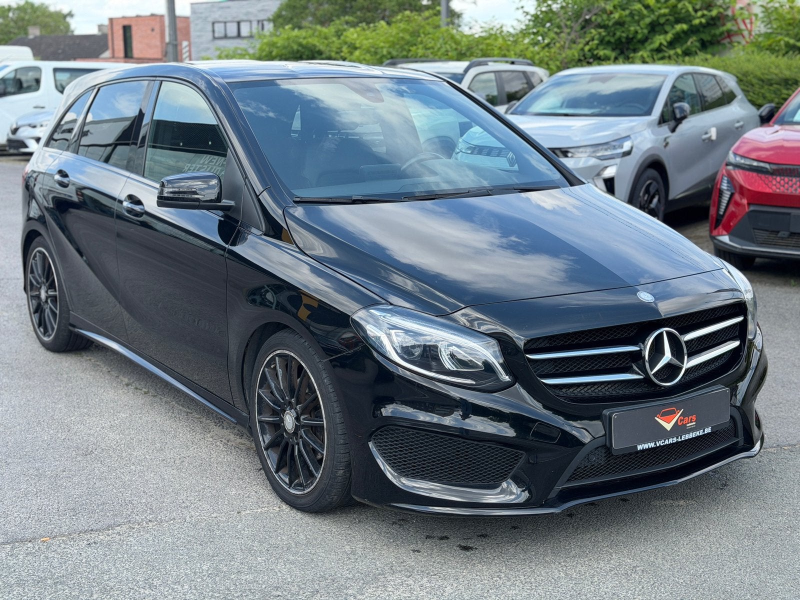 Mercedes B180 benzine automaat Amg night edition+ garantie, Bluetooth, Achat, Entreprise, Automatique
