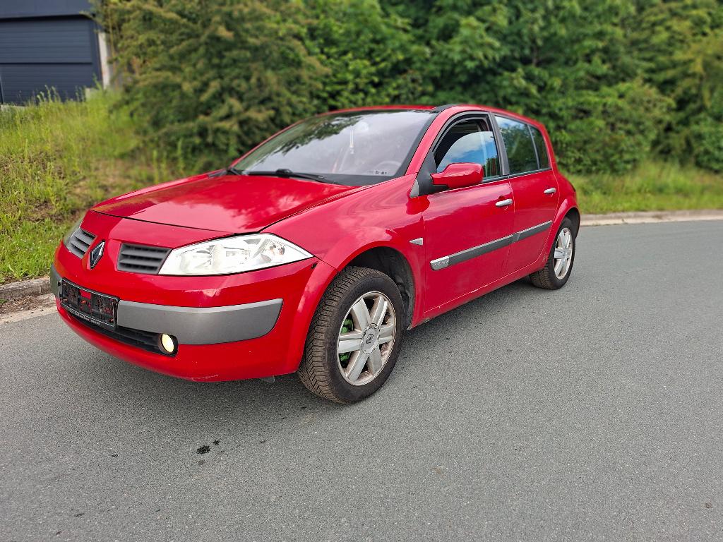 Renault Megane benzine 158.000km pano, Monovolume, Handgeschakeld, 5 deurs, Particulier