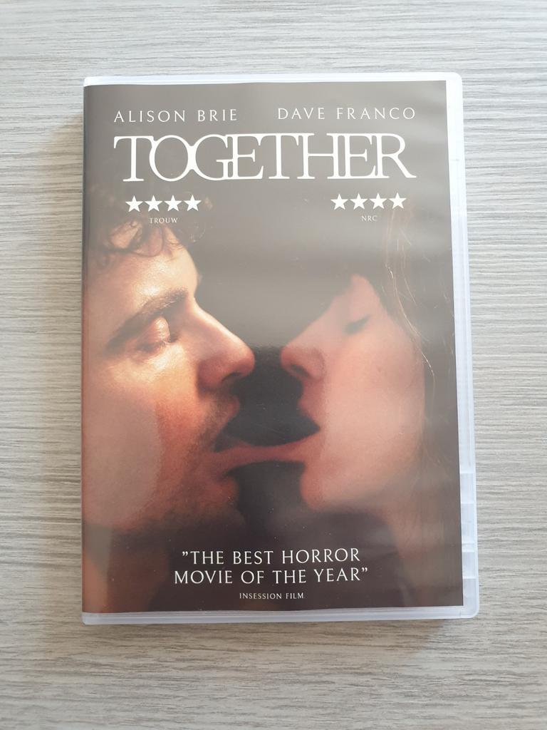 Together (2025), Enlèvement ou Envoi