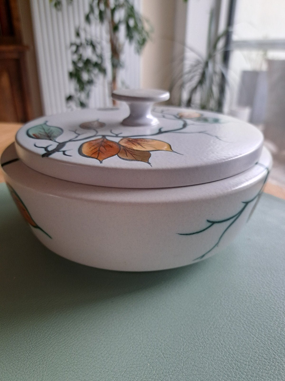Grote vintage Flora Gouda dekseldoos / bonbonnière – decor H, Antiek en Kunst, Ophalen of Verzenden