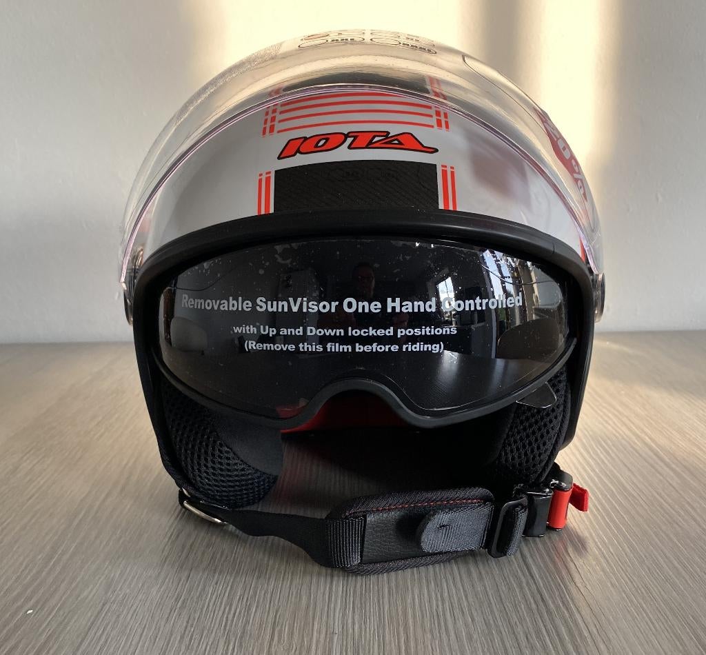 Casque Iota NEUF, Autres marques, Femmes, Enlèvement, Neuf, avec ticket