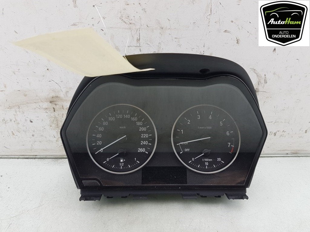 INSTRUMENTS DE BORD BMW X1 (F48) (01-2014/06-2022), Utilisé, BMW, Petuelring 130
80809  München, DE, Bayerische Motoren Werke AG