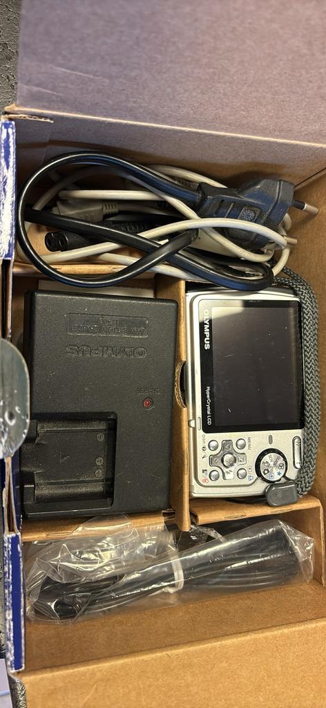 Olympus µ 850 SW, Enlèvement ou Envoi, 8 Mégapixel, Olympus, Moins de 4 fois
