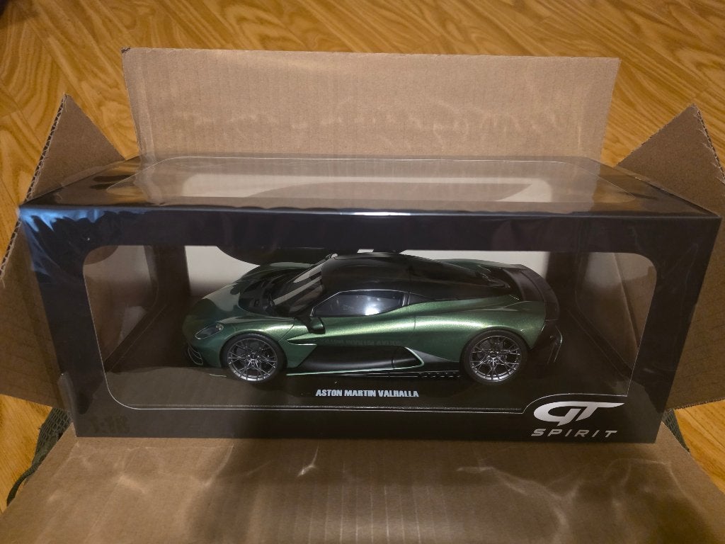 Aston Martin Valhalla, Hobby & Loisirs créatifs, Voitures miniatures | 1:18, Enlèvement ou Envoi, Neuf, Voiture, Autres marques
