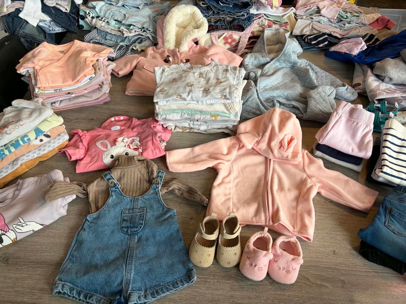 Lot voor babymeisjes 3-6 maanden 42 stuks, Ophalen, Zo goed als nieuw