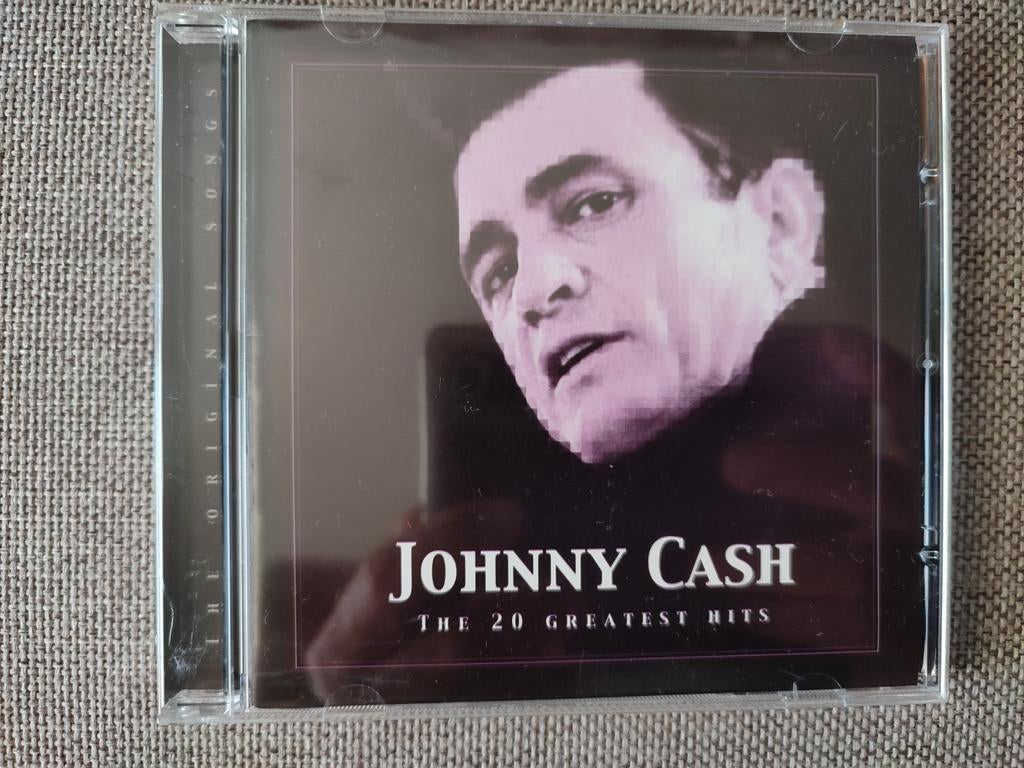CD : JOHNNY CASH - THE 20 GREATEST HITS, Ophalen of Verzenden