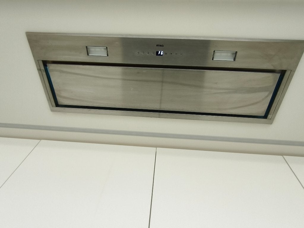 Witte keuken met kookeinland en toestellen., Huis en Inrichting, Ophalen, Gebruikt, Wit, Enkelwandige keuken