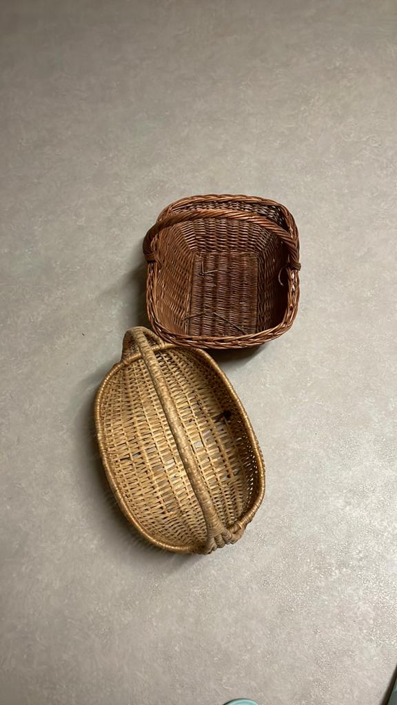 Rieten mandje, Huis en Inrichting, Woonaccessoires | Onderzetters, Ophalen, Zo goed als nieuw