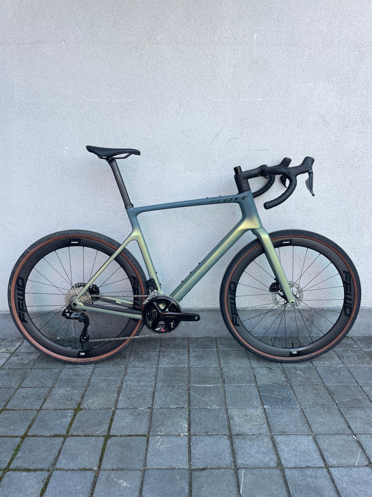 Scott Addict Gravelbike - Shimano 105 DI2  - Maat 58, Ophalen, Nieuw