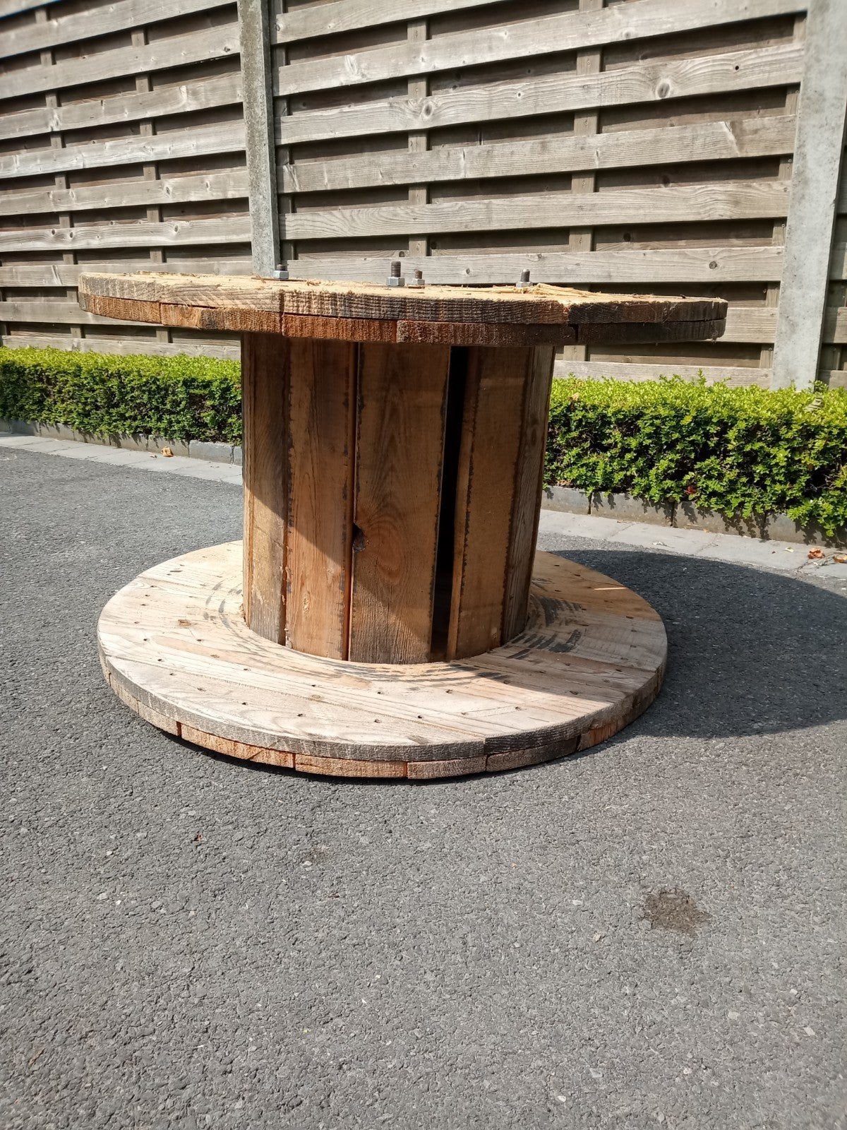 grote houten bobijn / Haspels, Jardin & Terrasse, Tables de jardin, Enlèvement, Utilisé, Rond, Bois