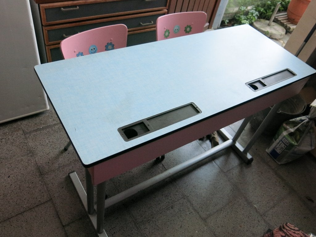 Mooi oud schoolbank setje voor 2 kindjes, Kinderen en Baby's, Ophalen, Gebruikt, Tafel(s) en Stoel(en)