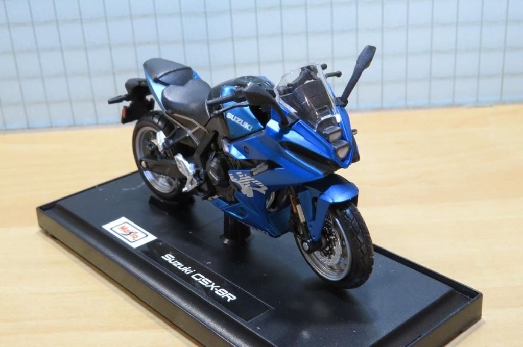 Suzuki GSX-8R 2024 1:18 Maisto, Ophalen of Verzenden, Nieuw, Motor, Maisto