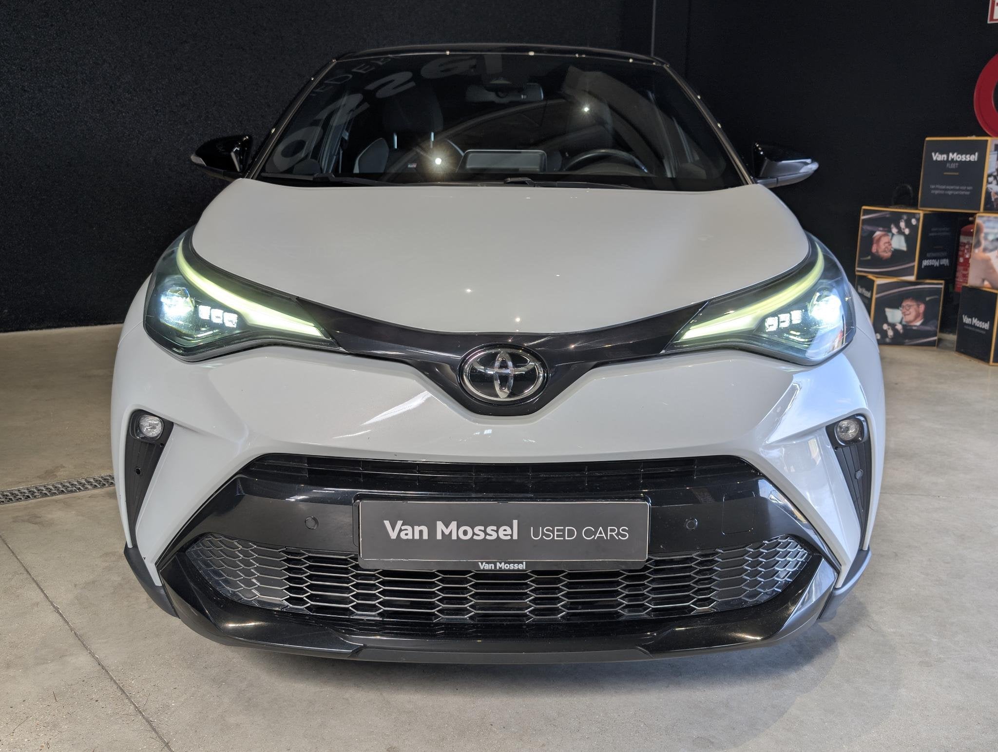 Toyota C-HR 2.0 VVT i-Hybrid GR Sport E-CVT, Auto's, Toyota, Stof, 5 zetels, 5 deurs, Hybride Elektrisch/Benzine