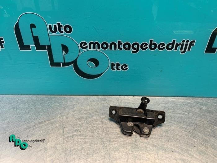 Slotmechaniek Achterklep van een Peugeot 206 (206 98-), Auto-onderdelen, Gebruikt, -, -, Ophalen of Verzenden