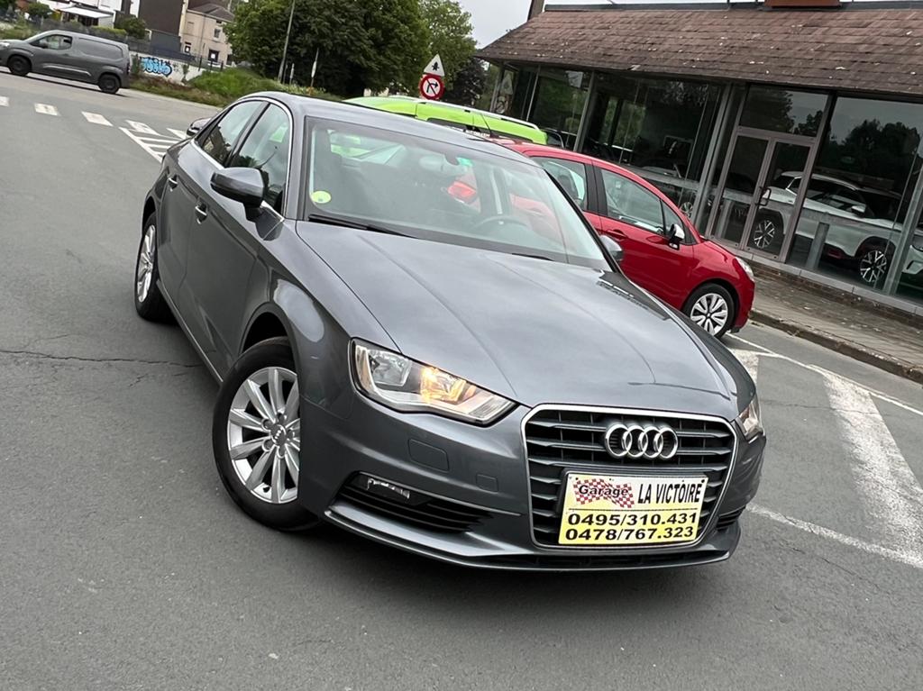 Audi A3 berline 2015année 1.6TDi 81kw 198000km 0032478767323, Auto's, Voorwielaandrijving, 4 deurs, Stof, Euro 6