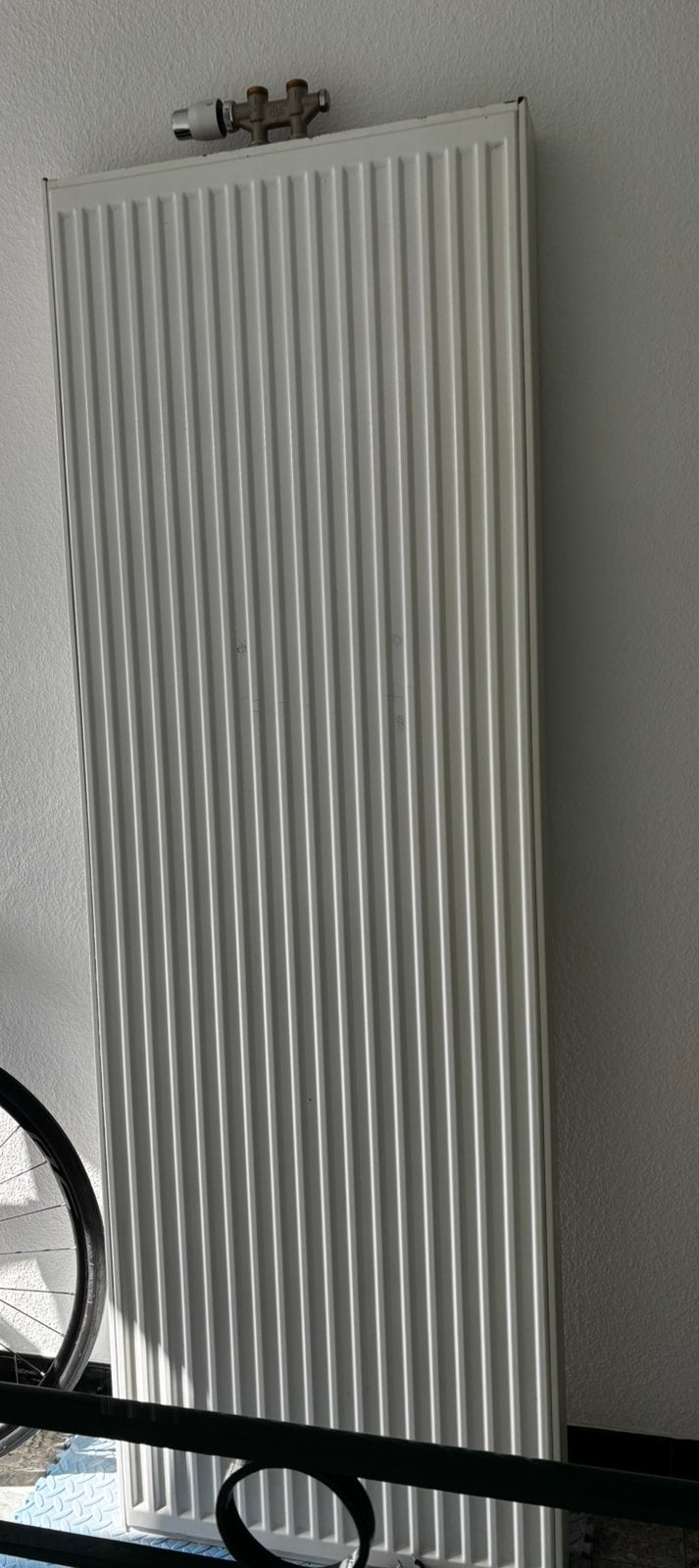 Radiator 60x10x180 cm, Ophalen, Zo goed als nieuw, Radiator
