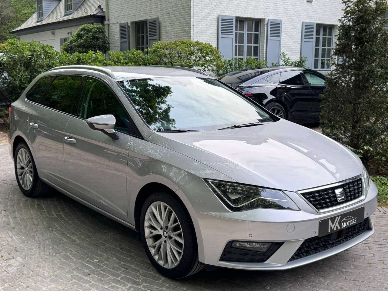 Seat Leon Leon ST 1.5 TSI  / Sportourer/ Navi/ Camera/ Adap, 0 kg, Argent ou Gris, Achat, Entreprise