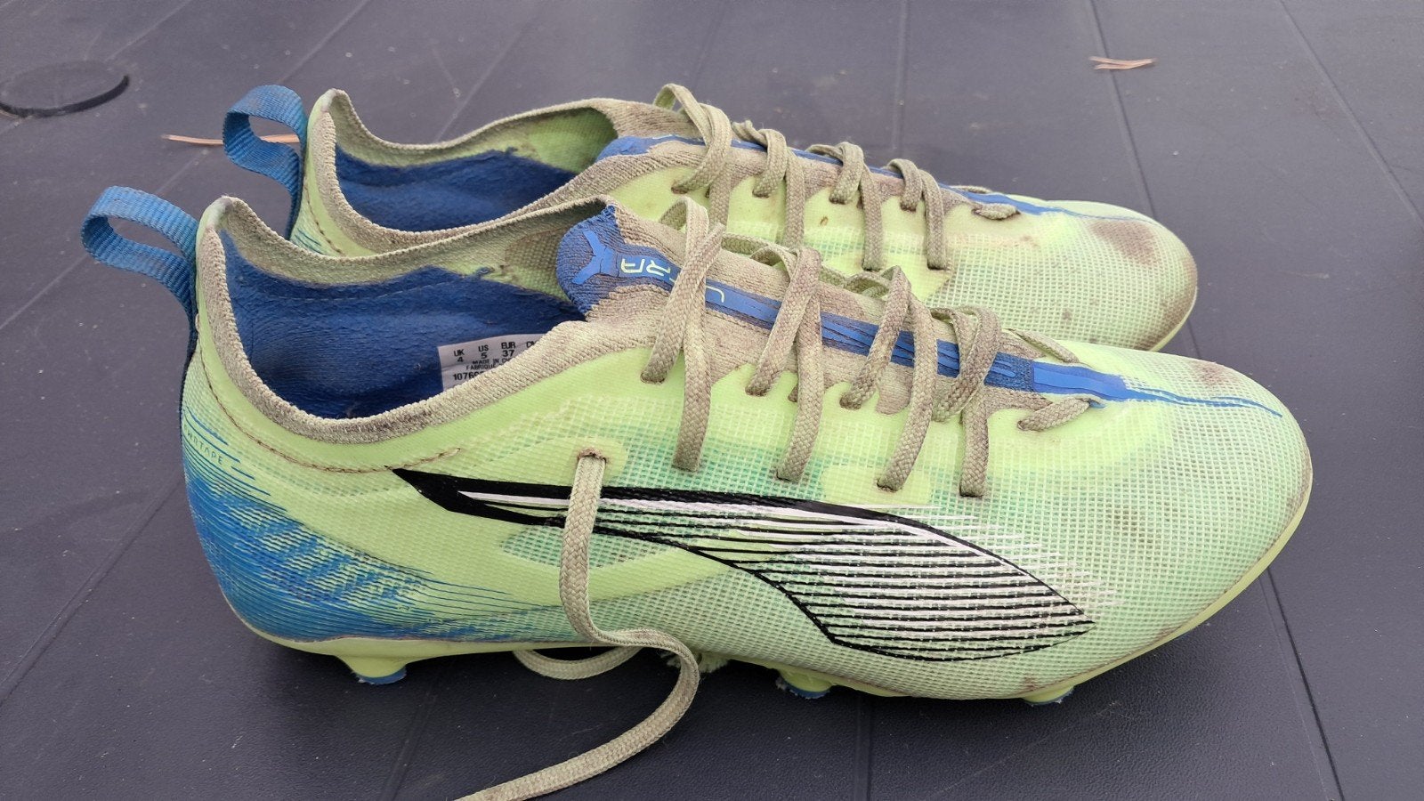 PUMA ULTRA 5 PRO FG/AG, Sport en Fitness, Voetbal, Ophalen of Verzenden, Gebruikt, Schoenen