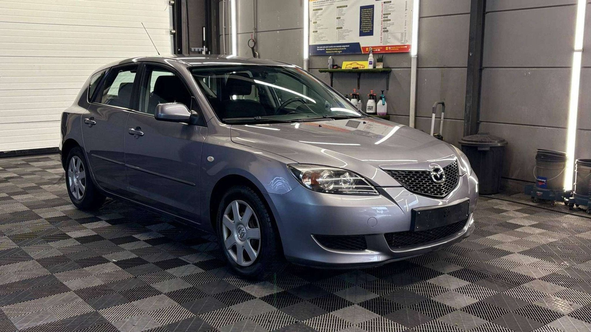 Mazda 3 1.6 bj2006 eur4 5deurs 126517km, Autos, Argent ou Gris, Achat, Air conditionné, 5 portes