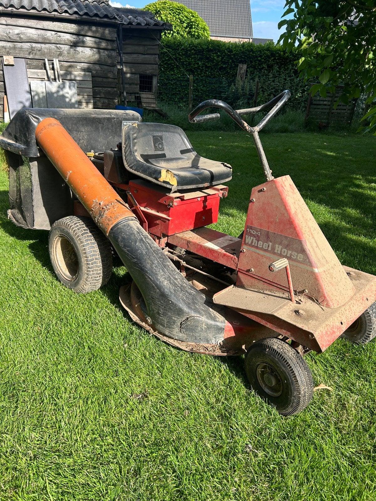 Wheel Horse 110-4, Enlèvement, Utilisé, Vitesses, Moins de 90 cm