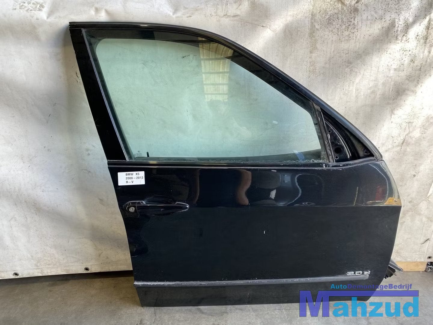 BMW X5 E70 Zwart rechts voor deur portier 2006-2013, Petuelring 130
80788  Munich, DE, Gebruikt, Deur, Info@bmw.de