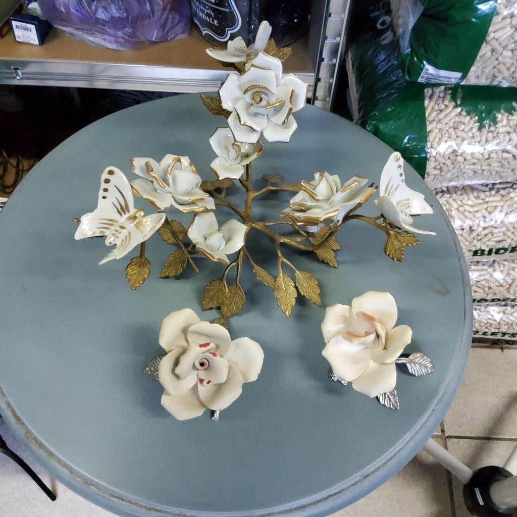 Belle décoration florale, Antiquités & Art, Antiquités | Accessoires de maison, Enlèvement