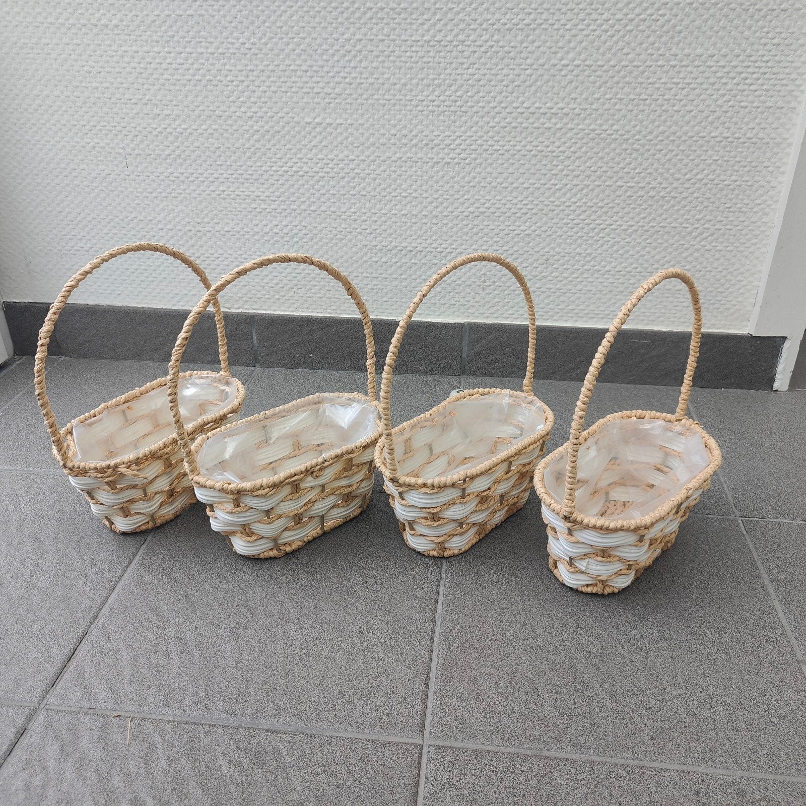 paniers en osier, Enlèvement