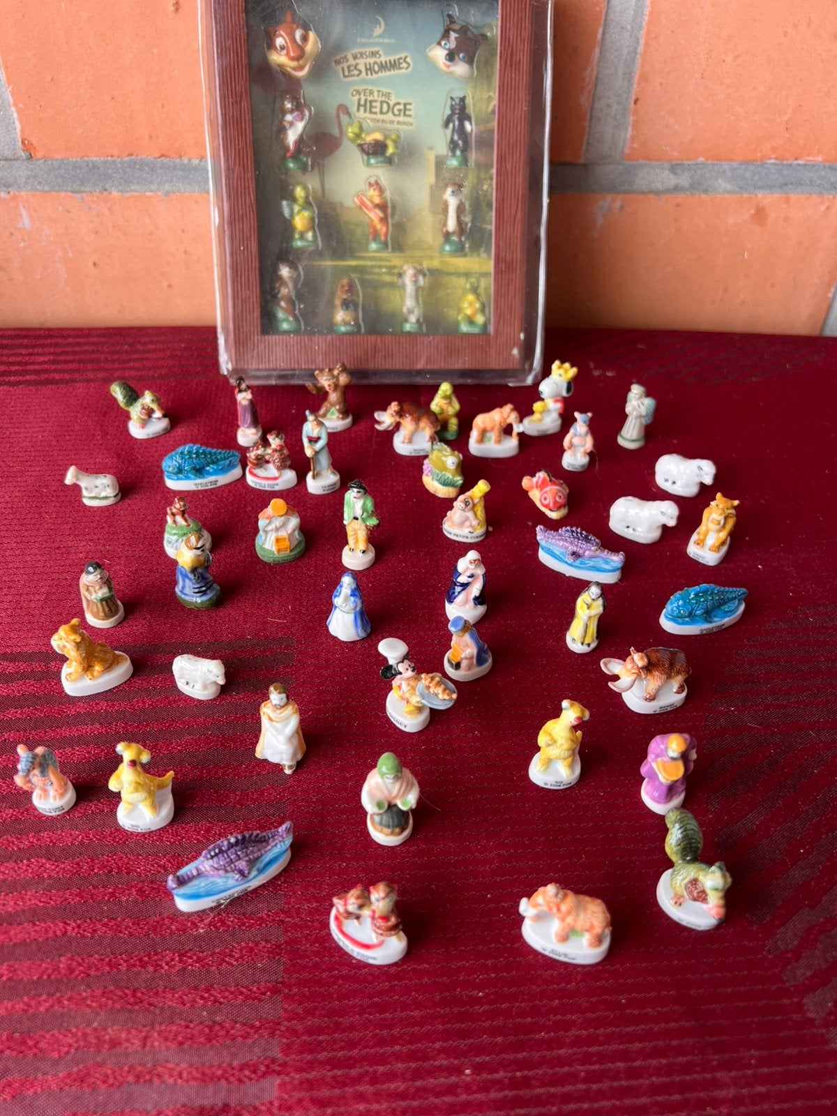 Lot kleine beeldjes van disney enzo, Verzamelen, Beelden en Beeldjes, Ophalen of Verzenden, Zo goed als nieuw