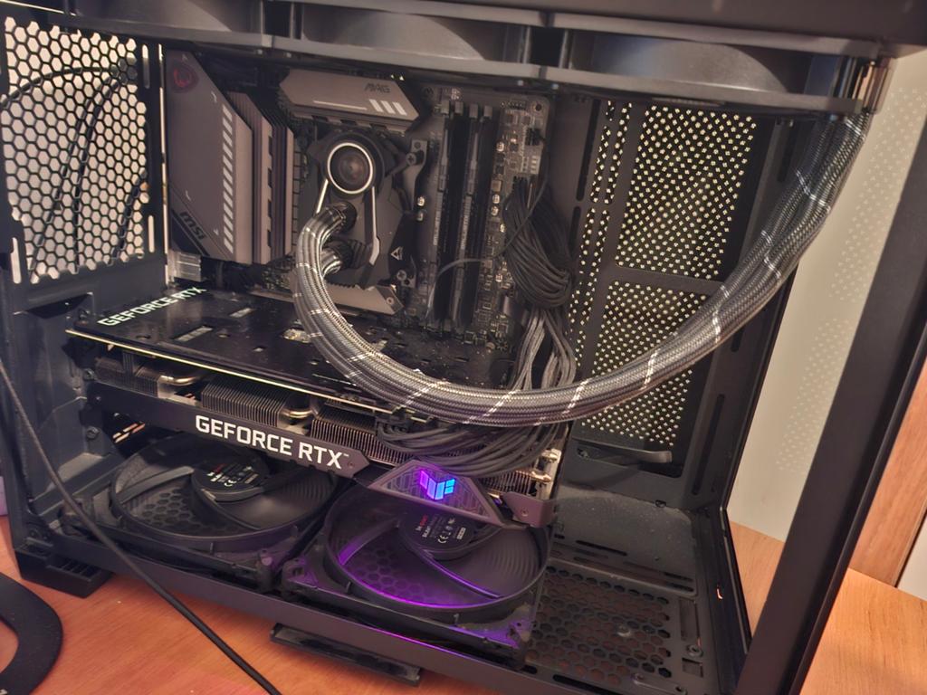 Gaming pc Nvidia rtx 3070/intel core i7, Computers en Software, Desktop Pc's, Ophalen of Verzenden, Gaming, SSD