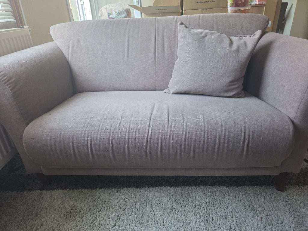 Set van twee lichtgrijze stoffen zetels met kussens, Huis en Inrichting, Ophalen, Gebruikt, 150 tot 200 cm, Tweepersoons